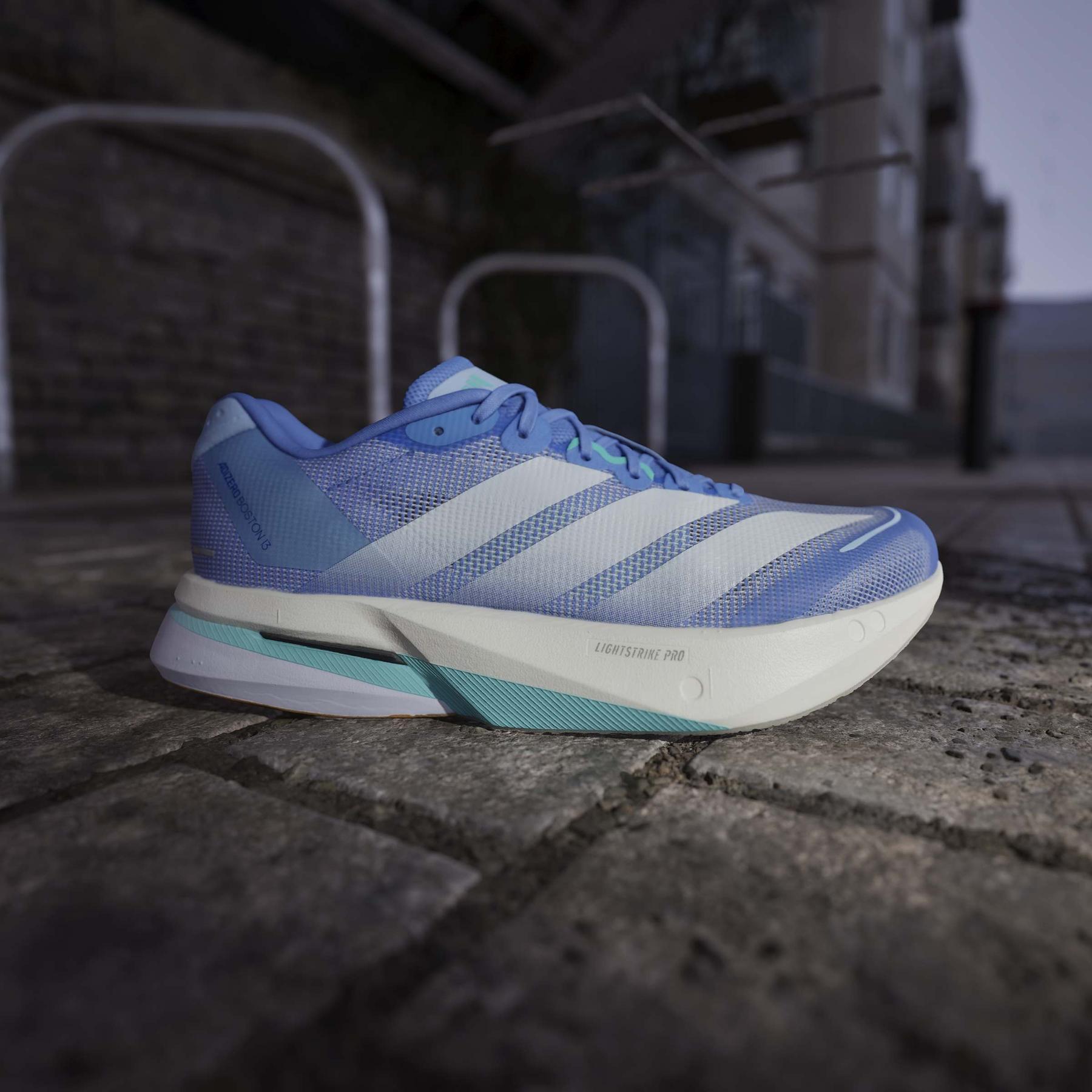 product/a/d/adidas_js4956_16_footwear_photography_heromrktng_view_3-nw091725.jpg