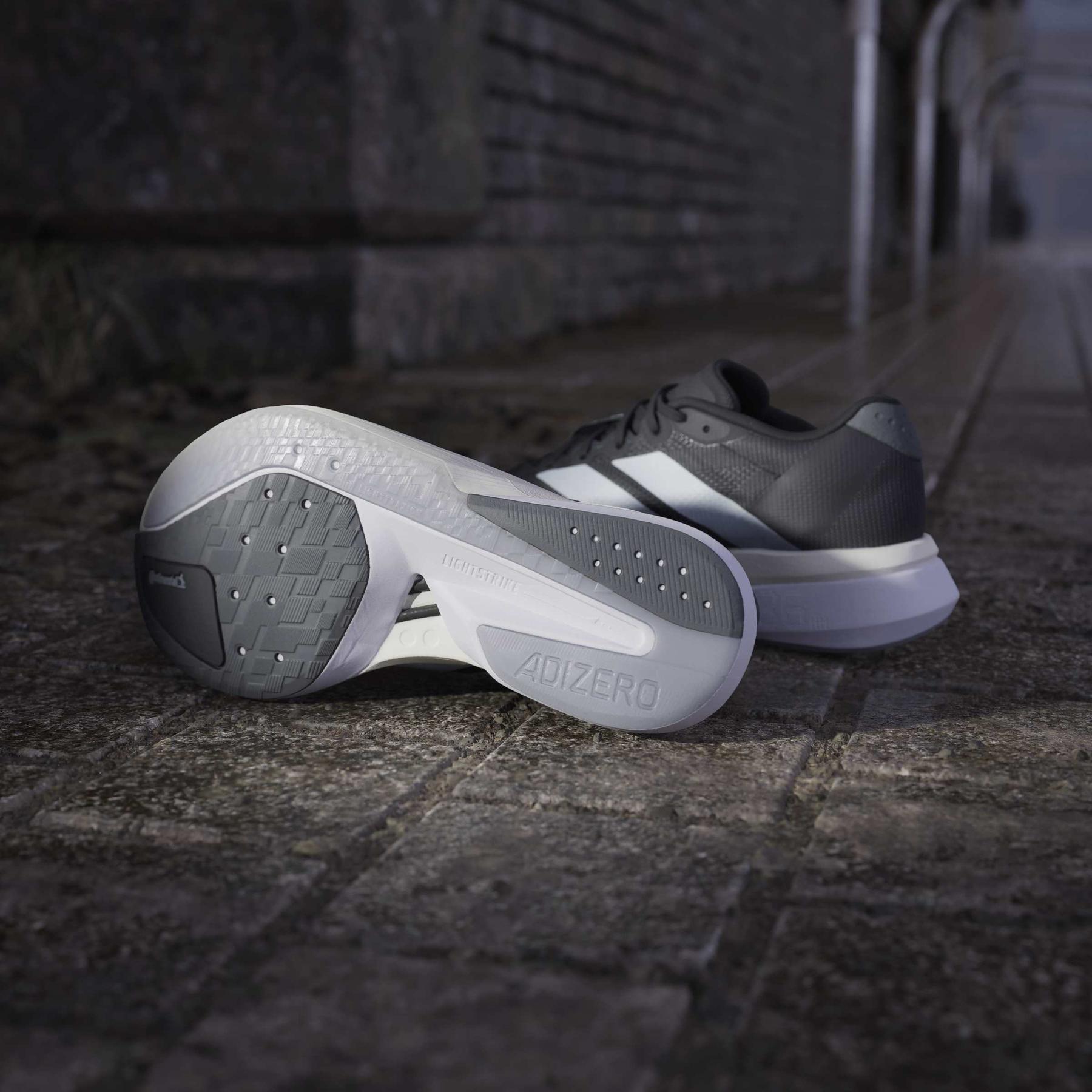 product/a/d/adidas_js4958_17_footwear_photography_heromrktng_view_4-nw091725.jpg
