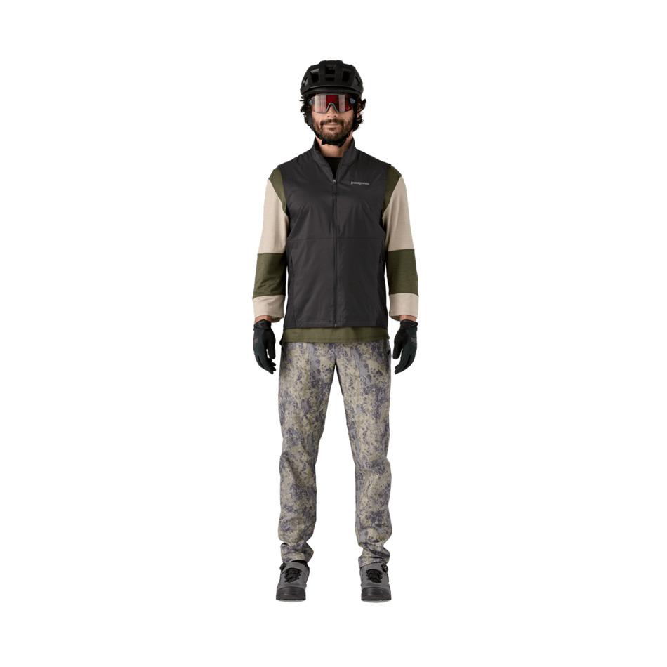product/p/a/patagonia_23840-blk_blk_4.jpg