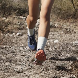 product/a/d/adidas_gz1901_19_footwear_photography_heromrktng_view_4_white_000.jpg