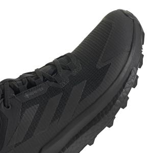 product/a/d/adidas_ih0672_9_footwear_photography_detail_view_2_white.jpg