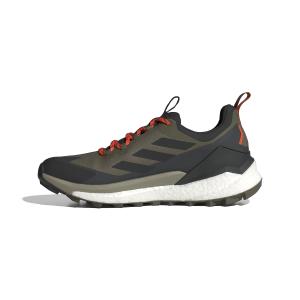 product/a/d/adidas_ih3537_5_footwear_photography_side_medial_center_view_white.jpg