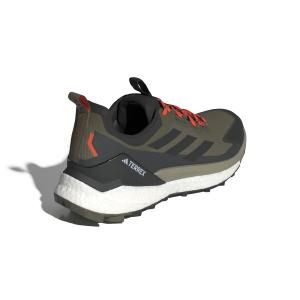 product/a/d/adidas_ih3537_7_footwear_photography_back_lateral_top_view_white.jpg