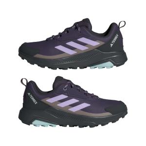 product/a/d/adidas_jq9956_10_footwear_photography_mirrored_pair_view_white-nw091625.jpg