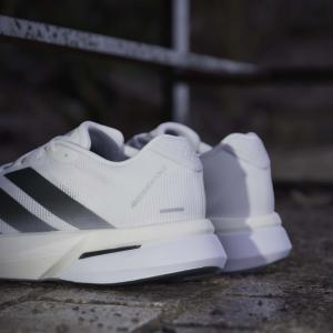 product/a/d/adidas_js4939_22_footwear_photography_heromrktng_view_9-nw091725.jpg