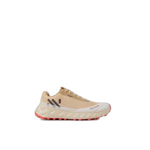 n2ztrg1-002-chaussures-de-running-nnormal-tomir-2-0-gtx-beige-white
