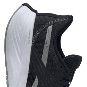 product/r/e/reebok_hp9286_8_footwear_photography_detail_view_2_white_000.jpg